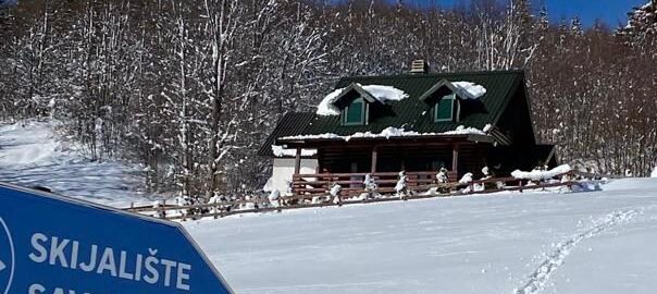 2-storey House in a ski resort in Zabljak (Durmitor)