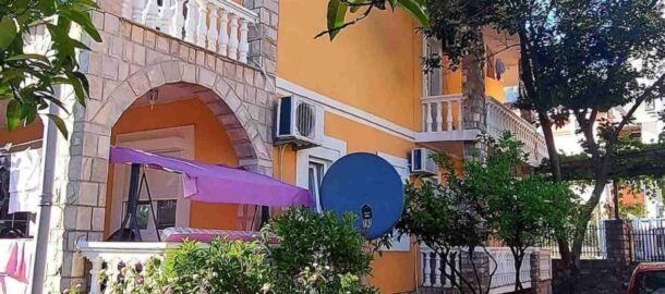 Kuća na prodaju u Budvi