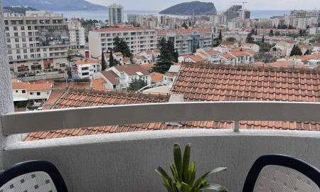 Jednosoban stan na duzi period u Budvi, Dubovica Lux od 01.10.23