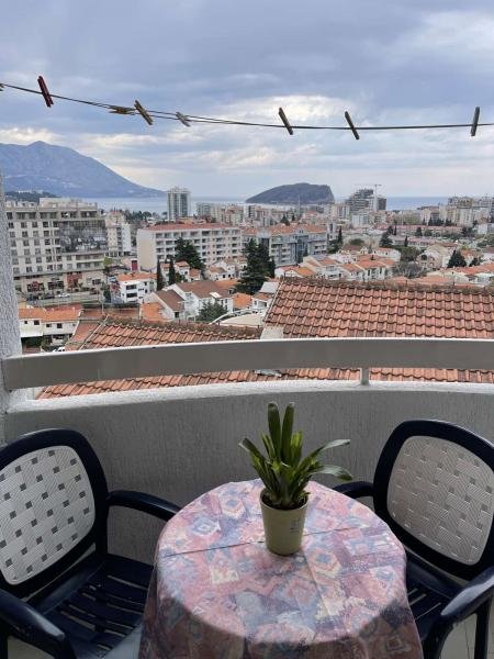 Jednosoban stan na duzi period u Budvi, Dubovica Lux od 01.10.23