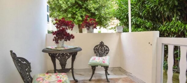 Studio apartment in Budva near Hotel Slavija for one year