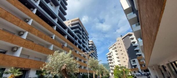 Квартира-студия до сезона в комплексе The Old Bakery в Будве