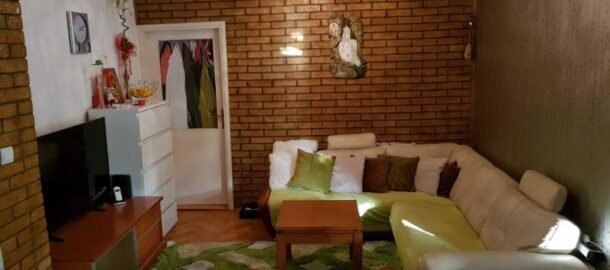 Квартира с двумя спальнями в центре Бара