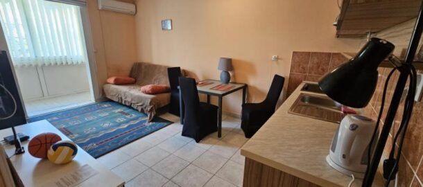 Jednosoban stan na godinu dana u Budvi, naselje Rozino