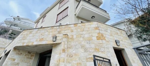 3-комнатная квартира с гаражом и садом - лучшее предложение в Петроваце!