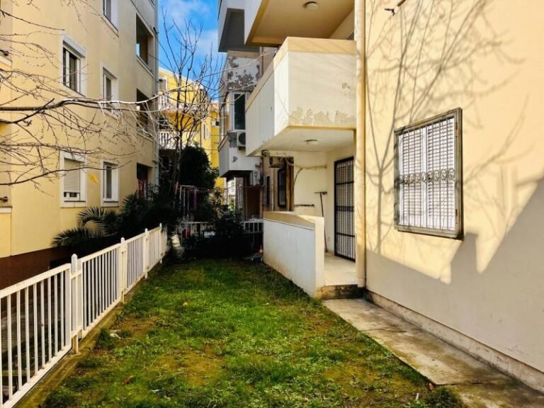 Two bedroom apartment next to the Eco gas station in Budva!