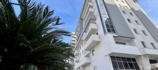 Penthouse sa pogledom na more u novogradnji u naselju Rozino u Budvi!