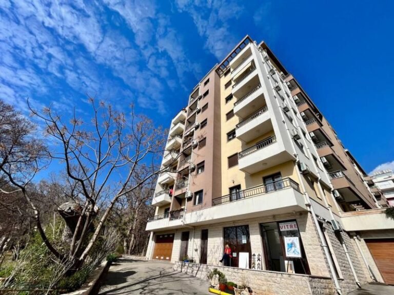 2-комнатная квартира рядом с рестораном Parma в Будве!