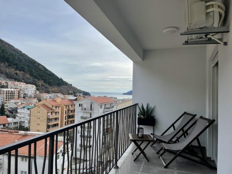 New one-room apartment near HDL in Budva!