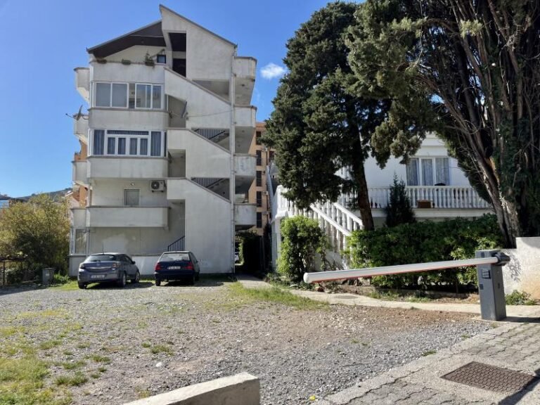 Jednosoban stan u Budvi, Podkošljun!