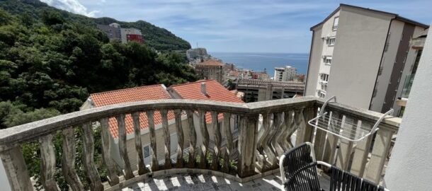 Cтудия с видом на море на сезон в Рафаиловичи!