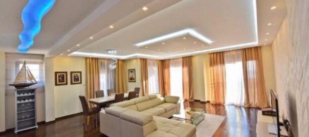 Трехспальная квартира в Петровце с видом на море!