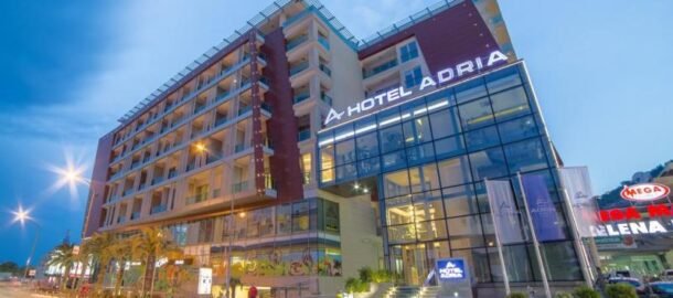 Oфис в мультифункциональном комплексе TQ Plaza в центре Будвы в долгосрочную аренду!