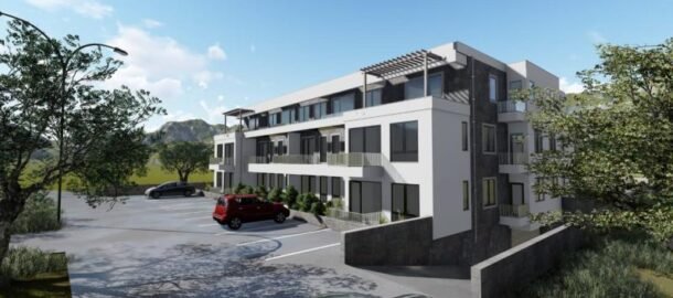 Two-bedroom apartment in a picturesque place in Radanovici!