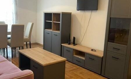 One-bedroom apartment for rent in the center of Budva