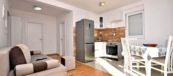 Двуспальная квартира в Игало в 300 м от моря!