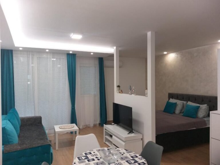 Studio apartment in Budva for long-term rent!