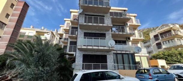 Трехкомнатная квартира 81 m2 в Бечичи!