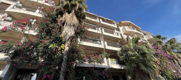 Jednosoban stan sa saunom u kompleksu sa bazenom u Budvi!