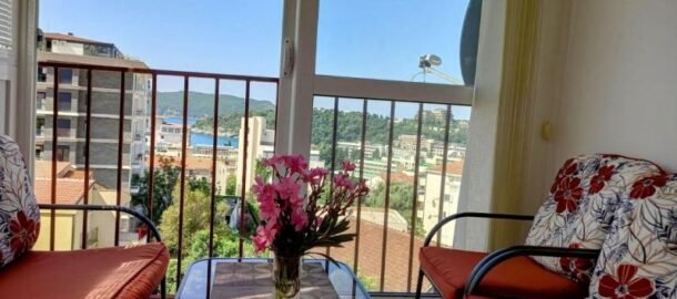 Односпальная квартира в Бечичах с видом на море!