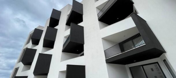 Апартаменты в комплексе с бассейном! В подарок паркинг и кухня с техникой!