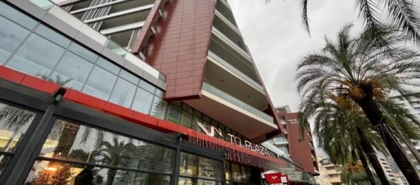 2 комнатная квартира 95 m2 в сердце Будвы в TQ Plaza!