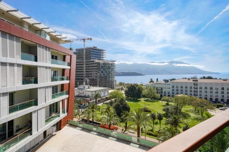 3 комнатная квартира 94 m2 с видом на море в TQ Plaza!