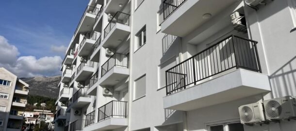 One-room apartment next to the Kuzhina restaurant in Budva!