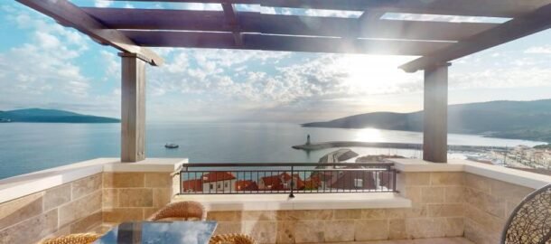 Люксовый апартамент в Lustica Bay Marina