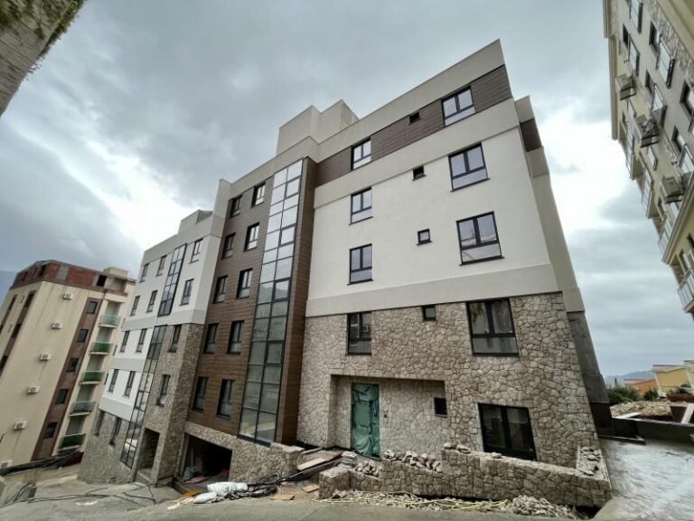 2 комнатная квартира 47 m2 с видом на море в Бечичи