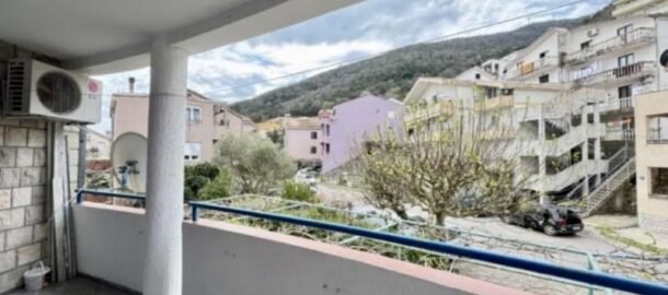 Jednosoban stan 60 m2 u Budvi