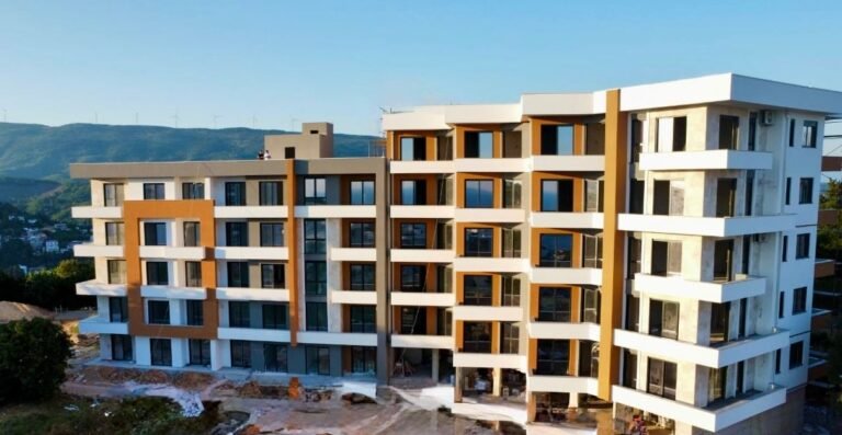 Ulcinj — 1-bedroom apartment, 48 m² in a new development with sea view at an attractive price