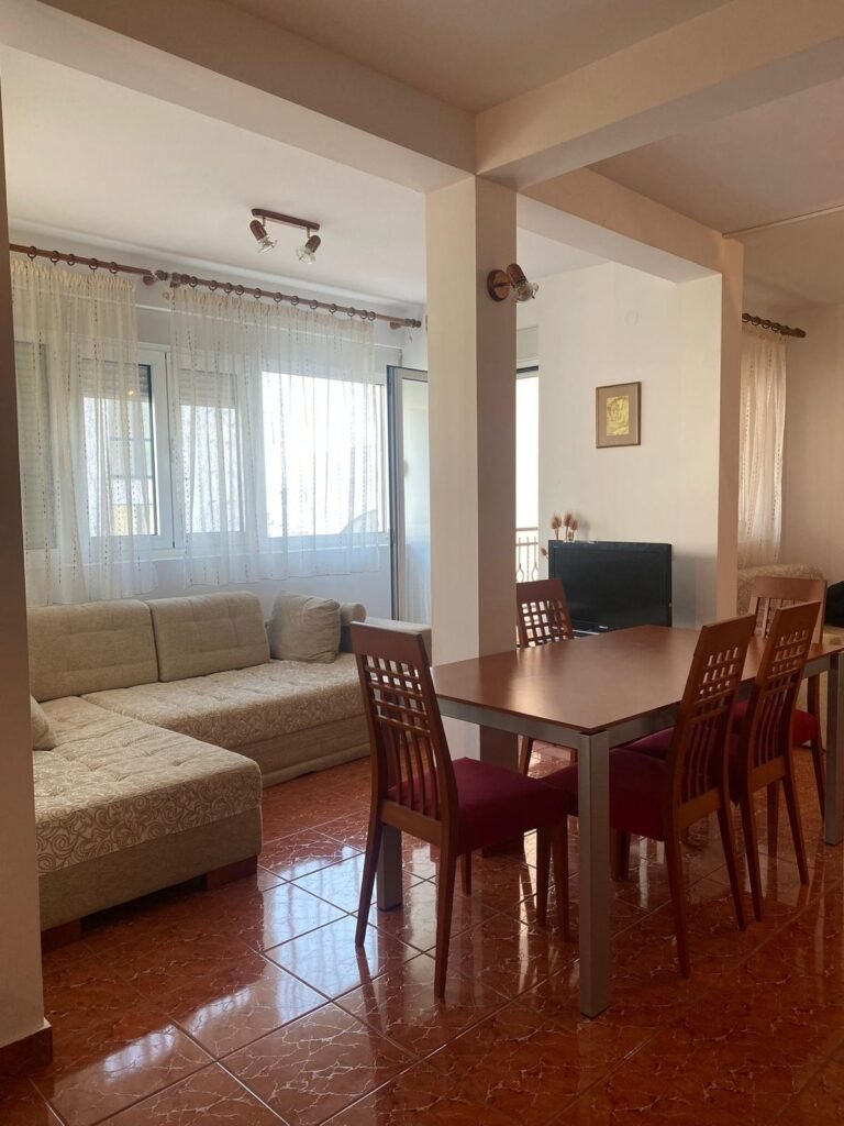 Једнособан стан (1+1)