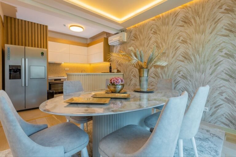 Luxury two-bedroom penthouse for sale in Pržno!