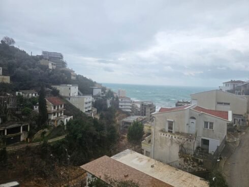 One-bedroom apartment in a new building in Ulcinj with open sea views at an attractive price